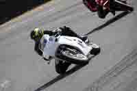 brands-hatch-photographs;brands-no-limits-trackday;cadwell-trackday-photographs;enduro-digital-images;event-digital-images;eventdigitalimages;no-limits-trackdays;peter-wileman-photography;racing-digital-images;trackday-digital-images;trackday-photos